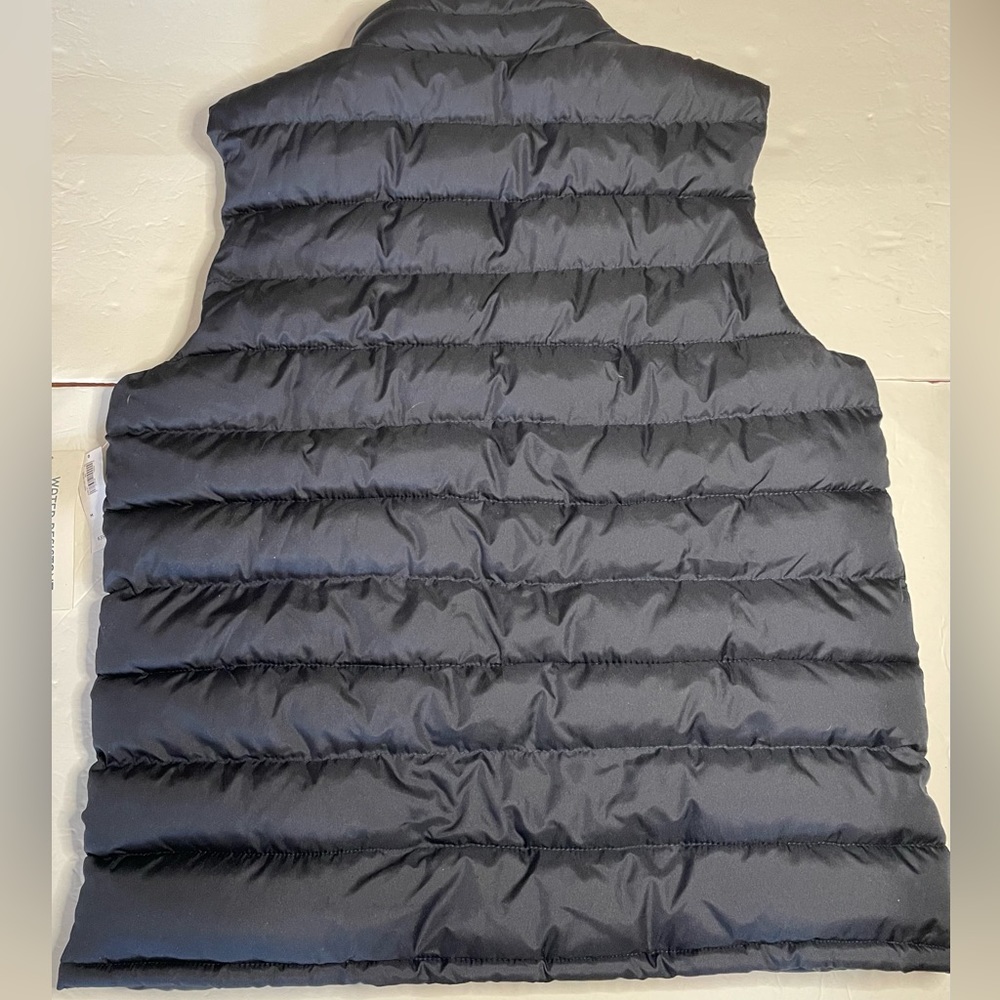 Mens Old Navy Blue Puffy Vest Water Resistant Size M NWT Aprrox meas W21 L26